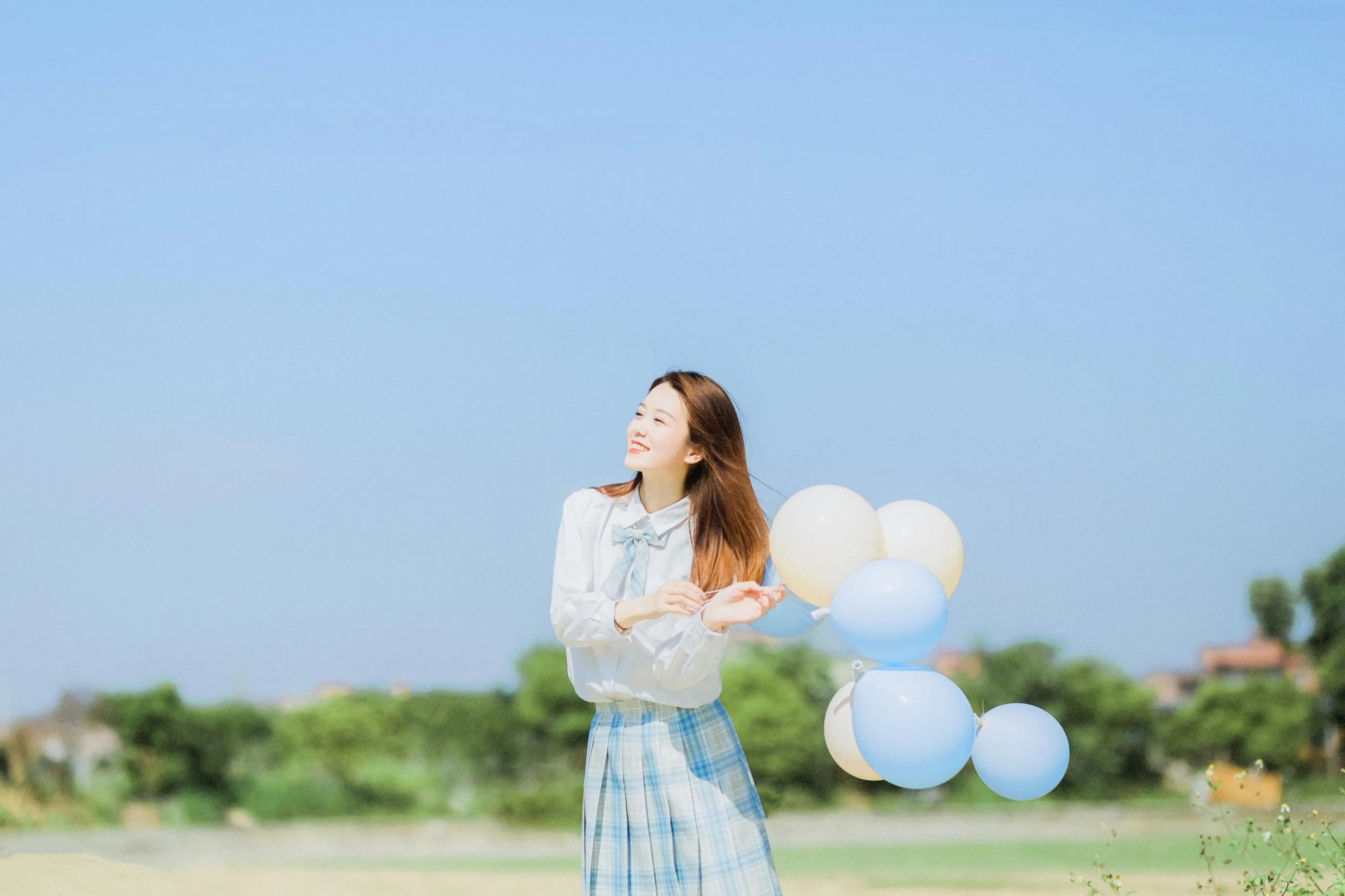 [YITUYU艺图语]2021.10.15 青空之下 航子 [26P]插图